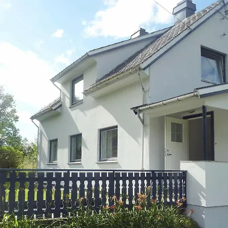 Holiday home Four-bedroom In 1 Bygstad