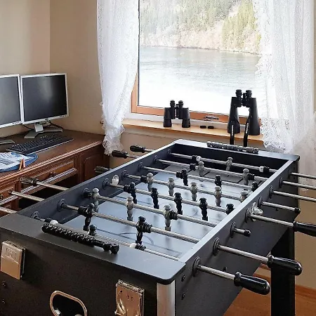 10 Person In Bygstad-by Traum Bygstad