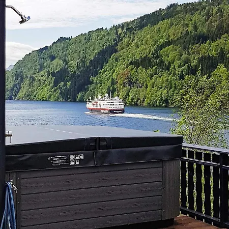 Casa de Férias 10 Person In Bygstad-by Traum