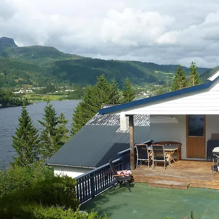 10 Person In Bygstad-by Traum 펜션 Bygstad