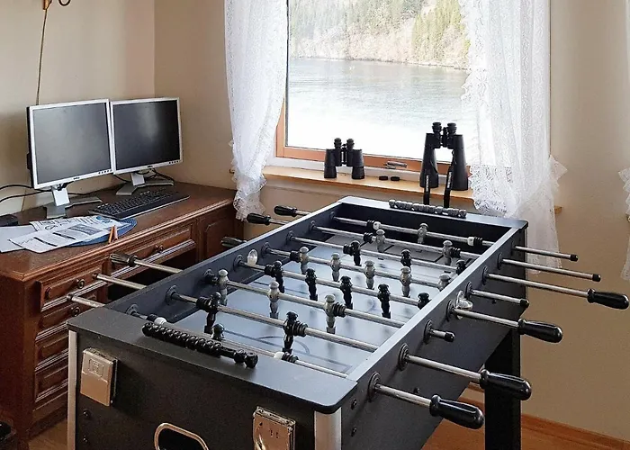 10 Person In Bygstad-by Traum Bygstad