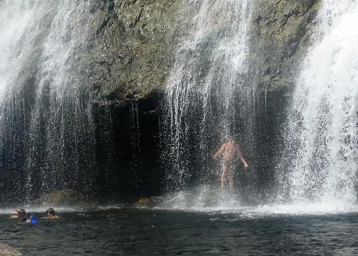 10 Person In Bygstad-by Traum Ferienhaus Bygstad