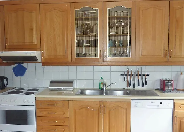 10 Person In Bygstad-by Traum Ferienhaus Bygstad