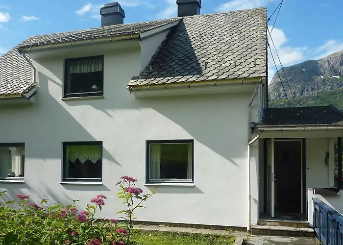 10 Person In Bygstad-by Traum Ferienhaus