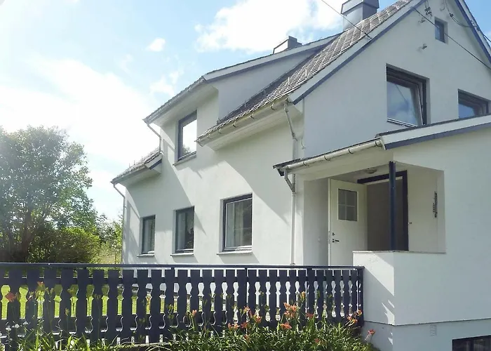度假居 10 Person In Bygstad-by Traum Bygstad