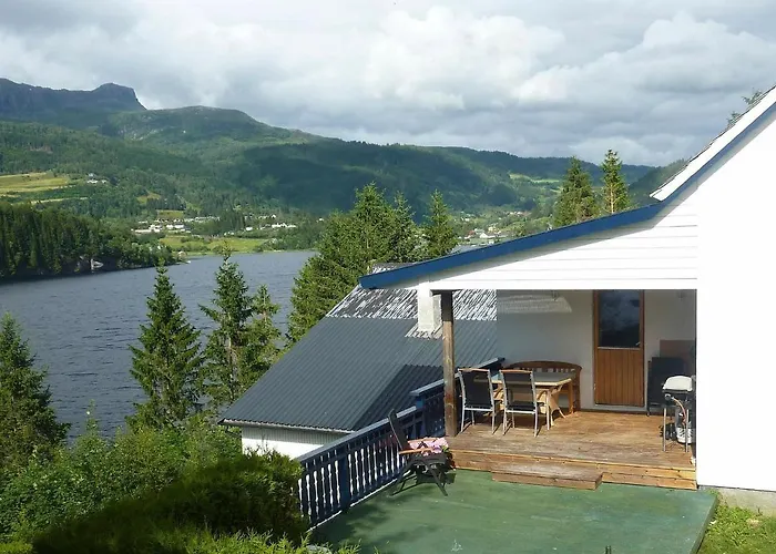 度假居 10 Person In Bygstad-by Traum Bygstad
