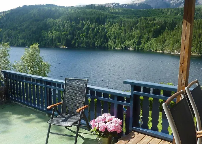度假居 10 Person In Bygstad-by Traum Bygstad